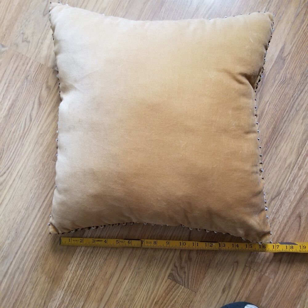 Vintage beaded edge Pillow